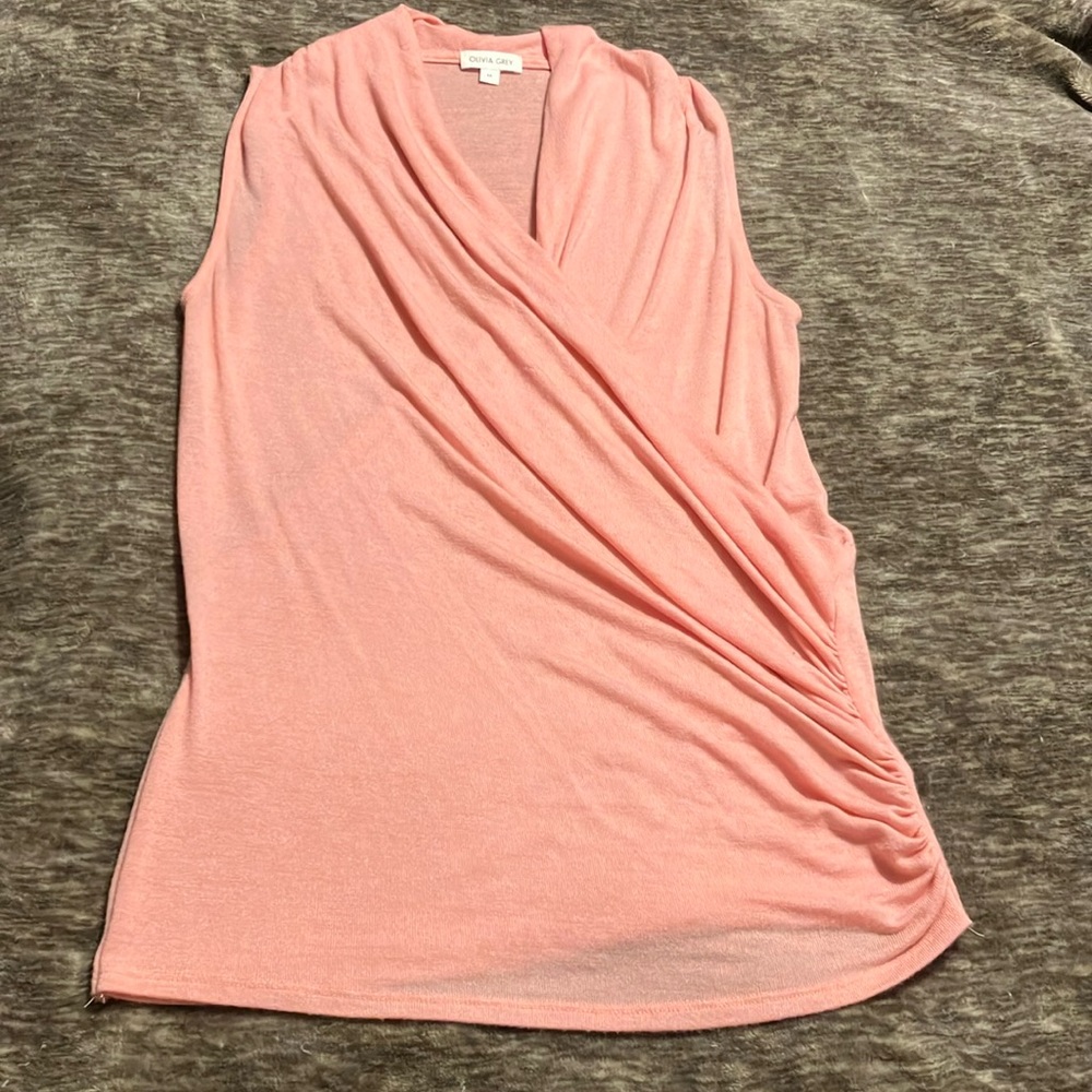 Sleeveless Light Weight Knit Top Size M